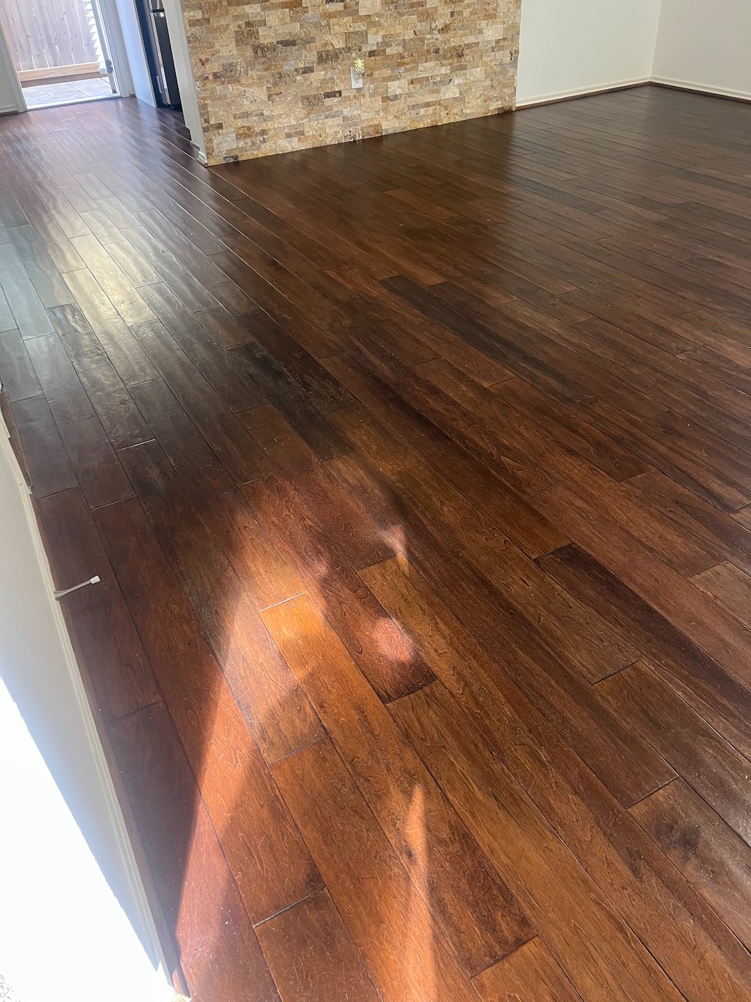 Floor cleaning, Deep cleaning, steam cleaning, friendswood Texas Thumbnail