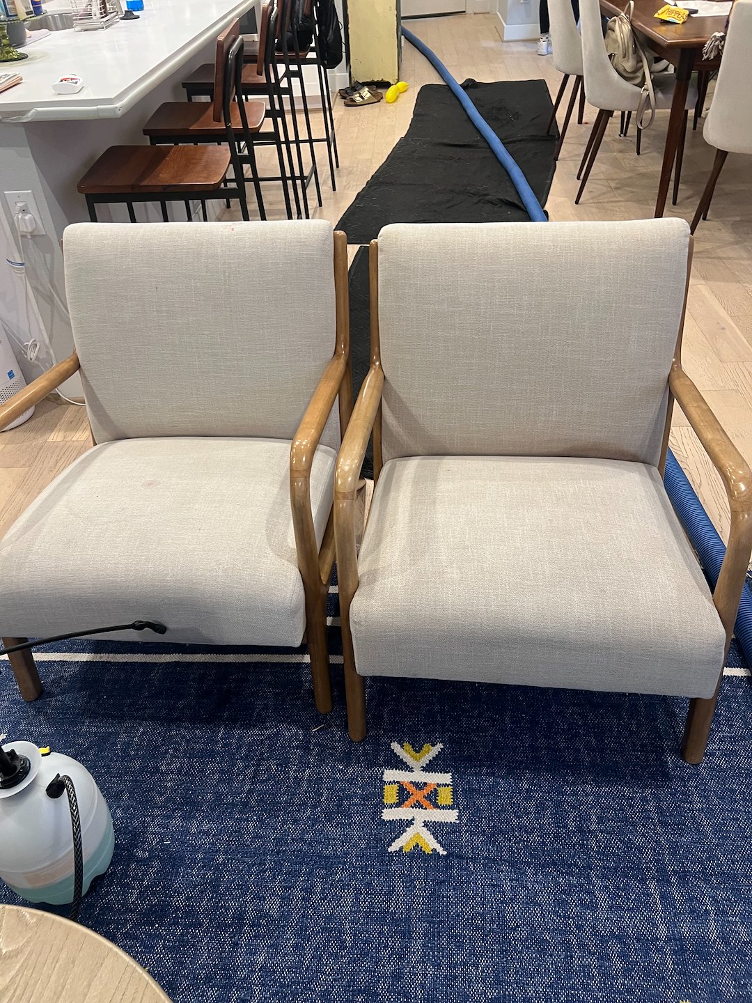 Upholstery cleaning, steam cleaning,Deep cleaning, friendswood Texas Thumbnail